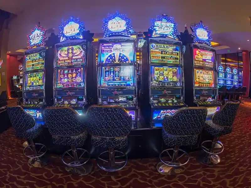 leo slots
